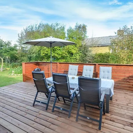 3 Bedroom Cozy In * Fur